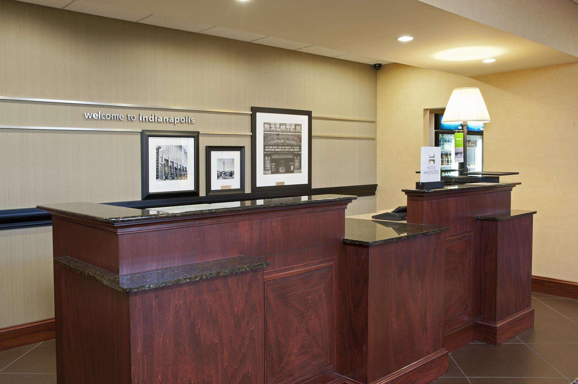 Hampton Inn & Suites Indianapolis-Airport Intérieur photo