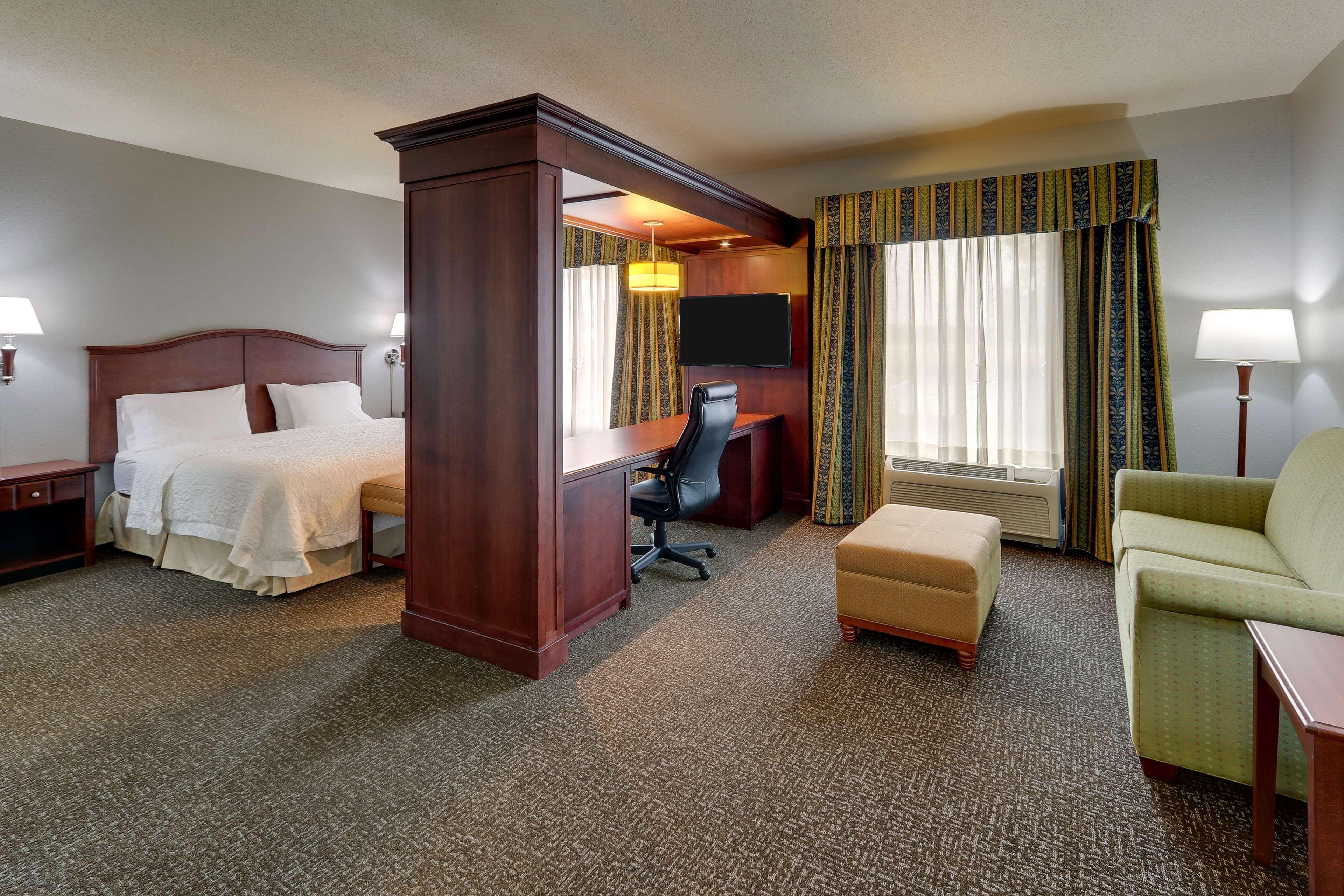 Hampton Inn & Suites Indianapolis-Airport Extérieur photo