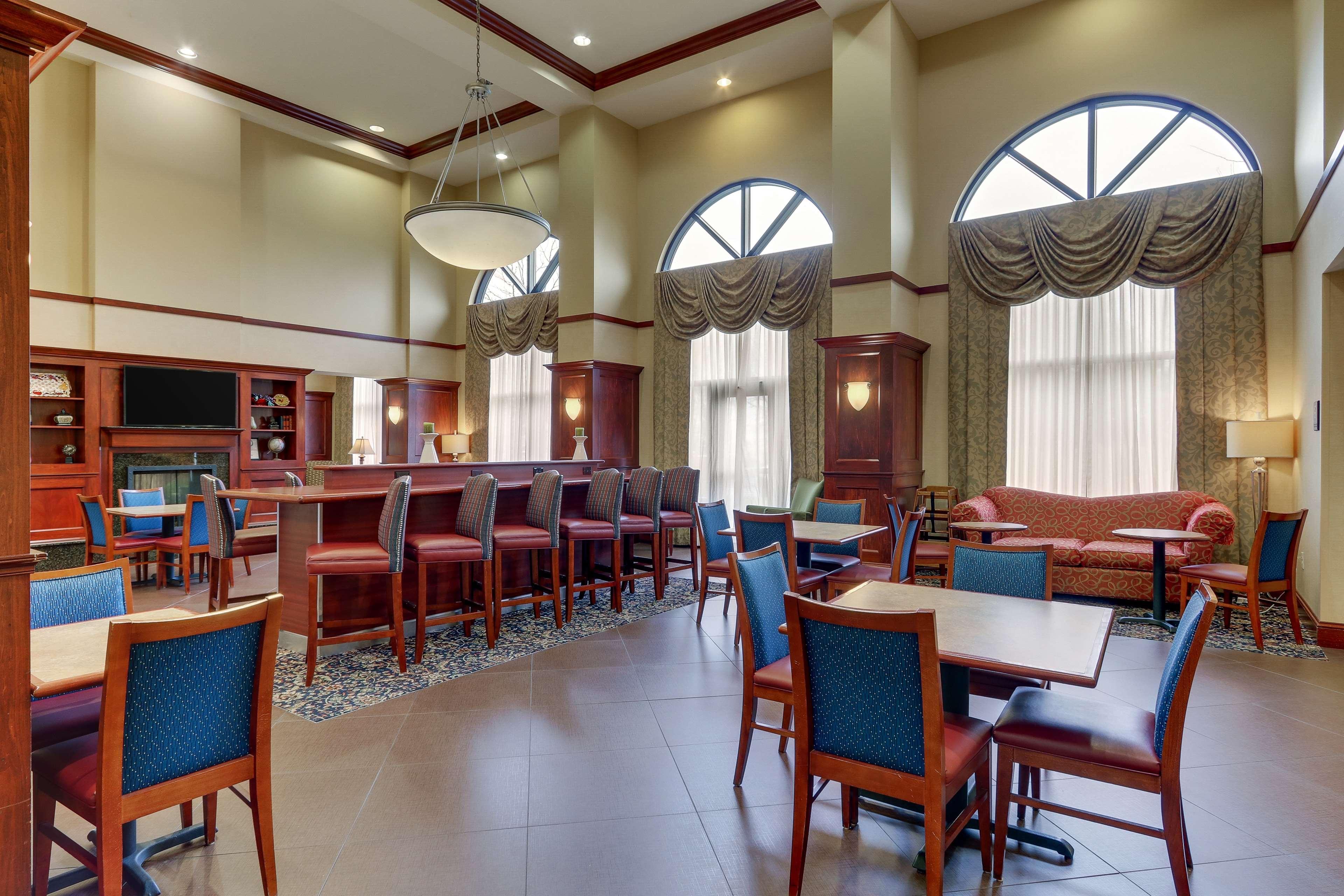 Hampton Inn & Suites Indianapolis-Airport Extérieur photo