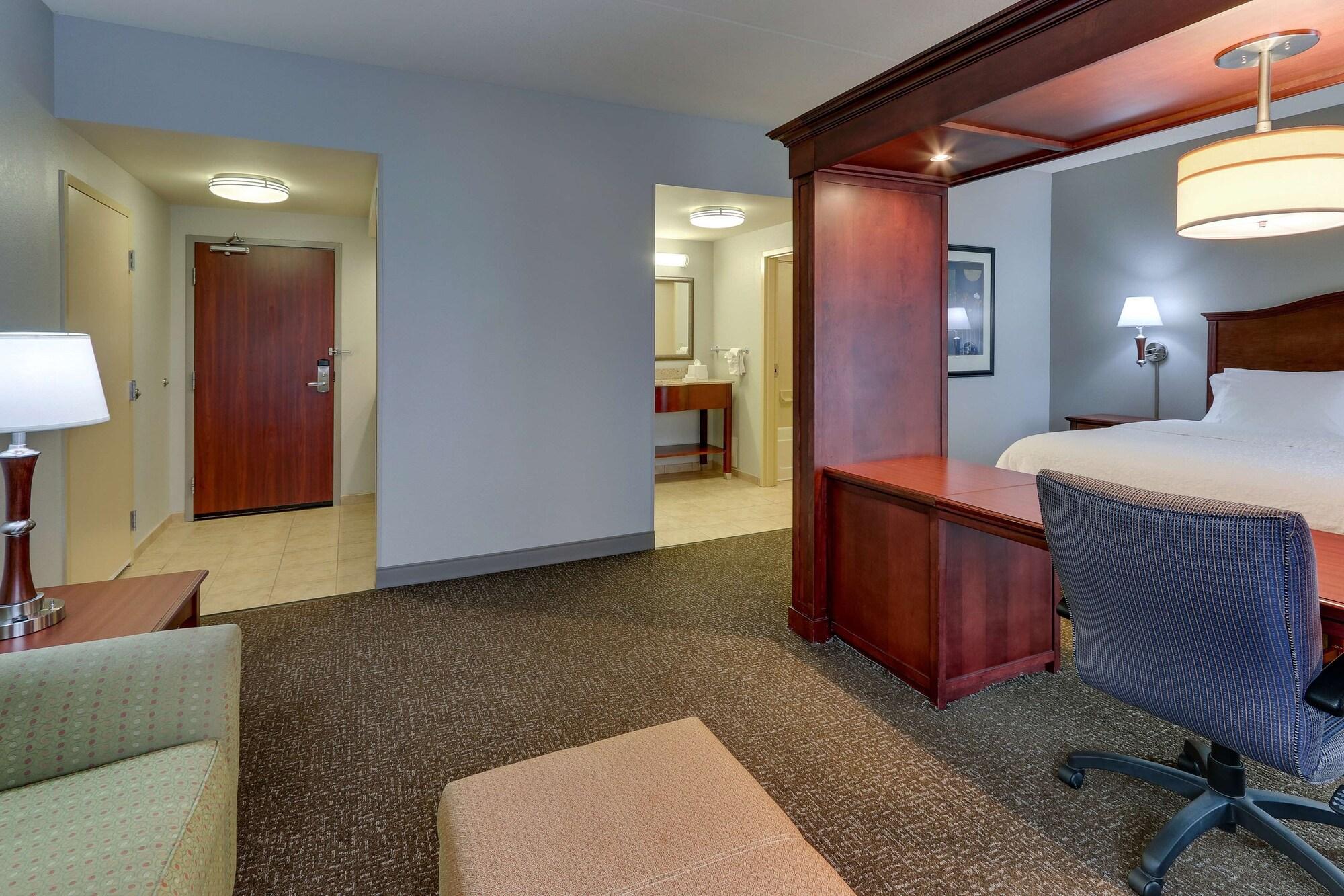 Hampton Inn & Suites Indianapolis-Airport Extérieur photo