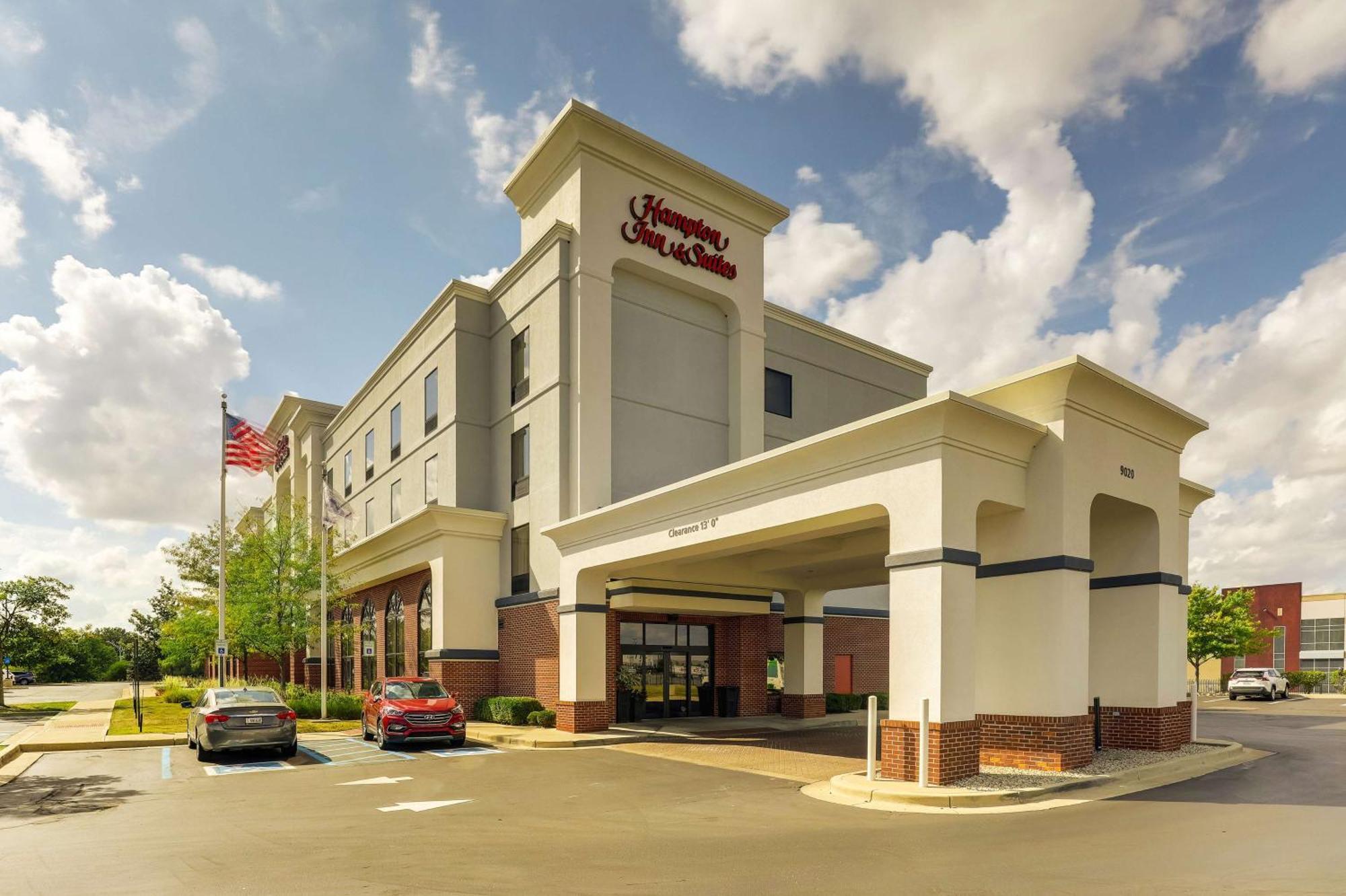 Hampton Inn & Suites Indianapolis-Airport Extérieur photo