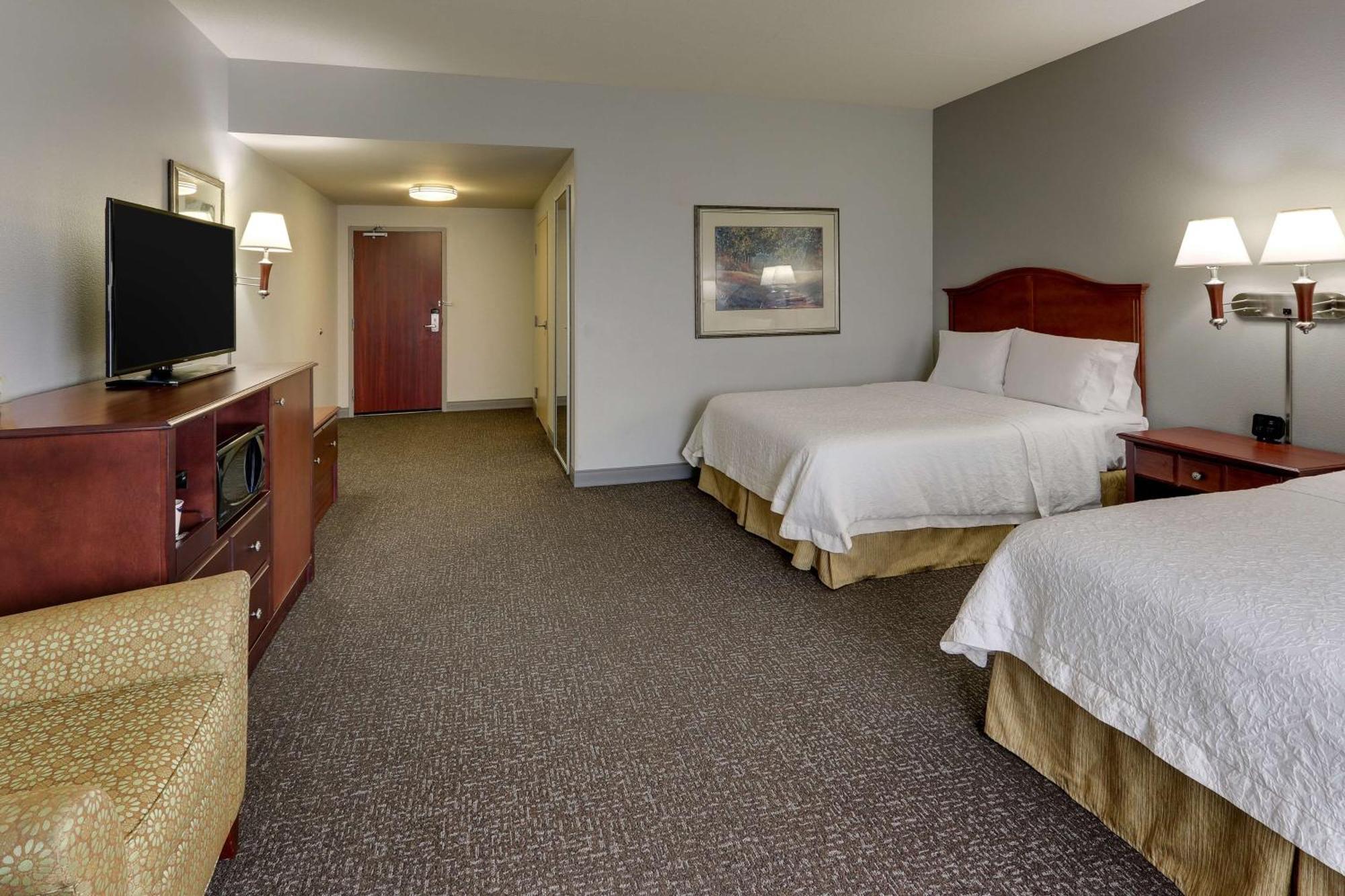 Hampton Inn & Suites Indianapolis-Airport Extérieur photo