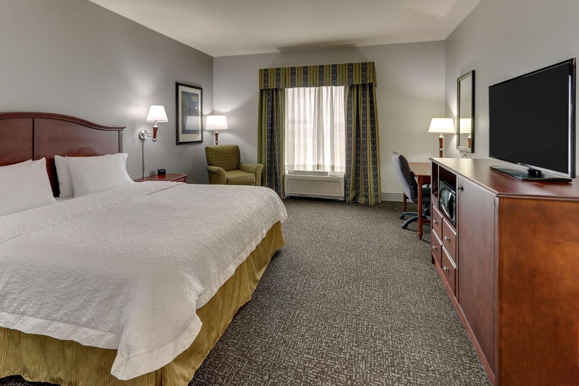 Hampton Inn & Suites Indianapolis-Airport Extérieur photo