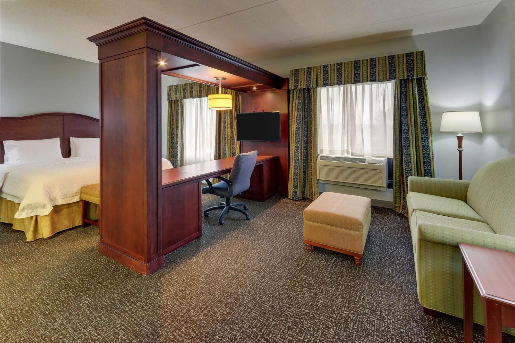 Hampton Inn & Suites Indianapolis-Airport Extérieur photo