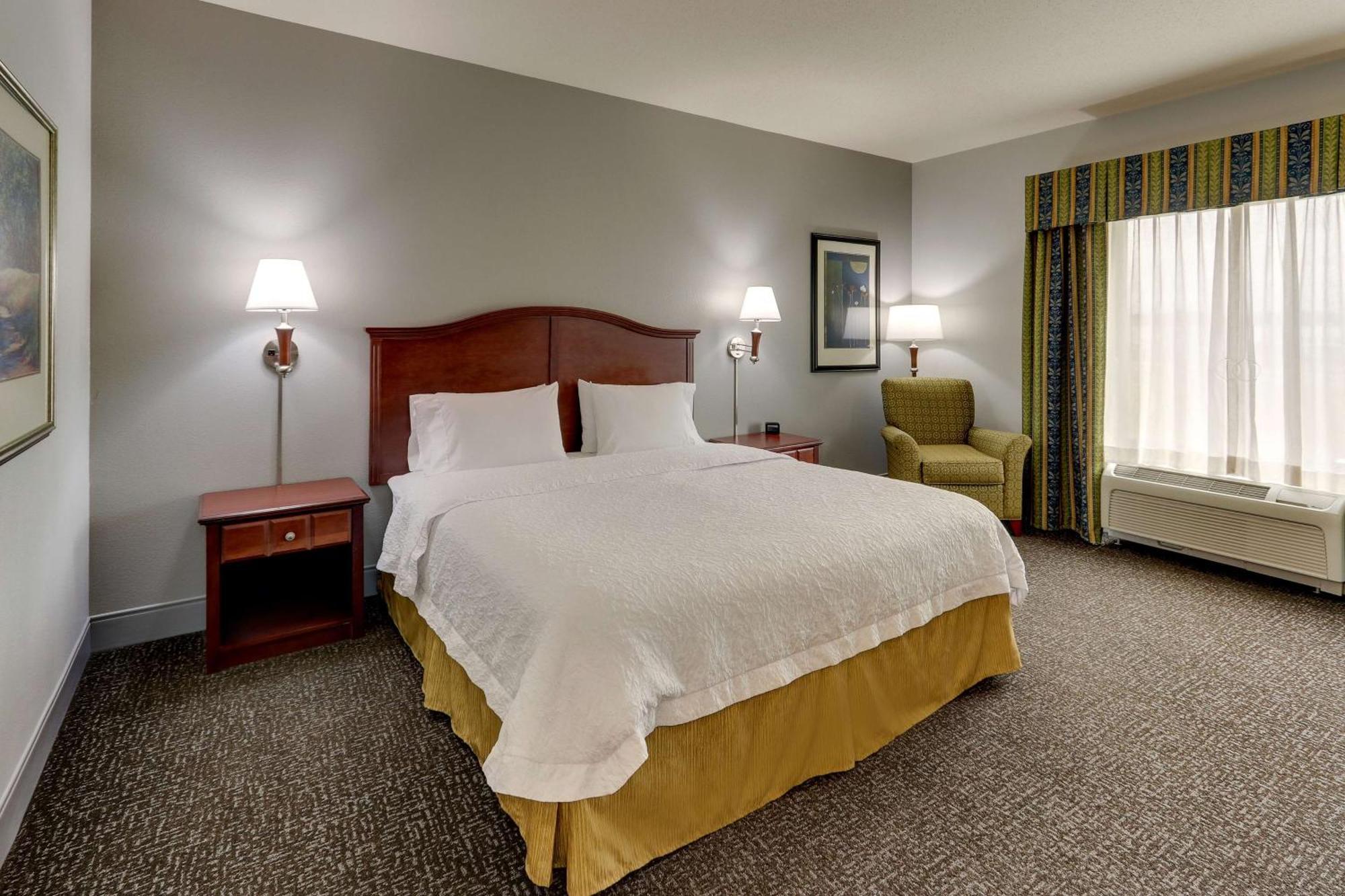Hampton Inn & Suites Indianapolis-Airport Extérieur photo