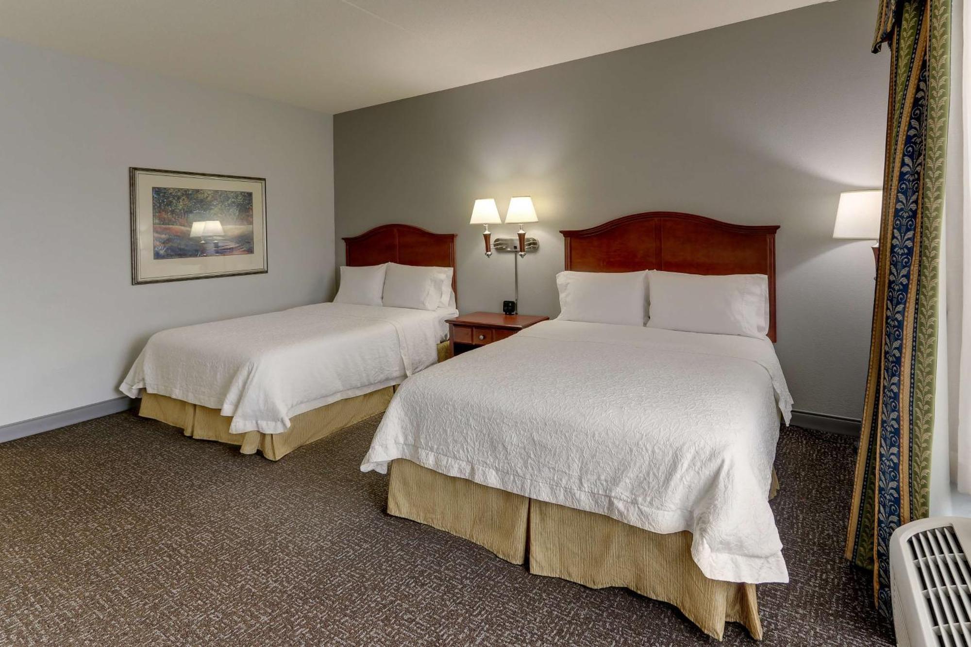 Hampton Inn & Suites Indianapolis-Airport Extérieur photo