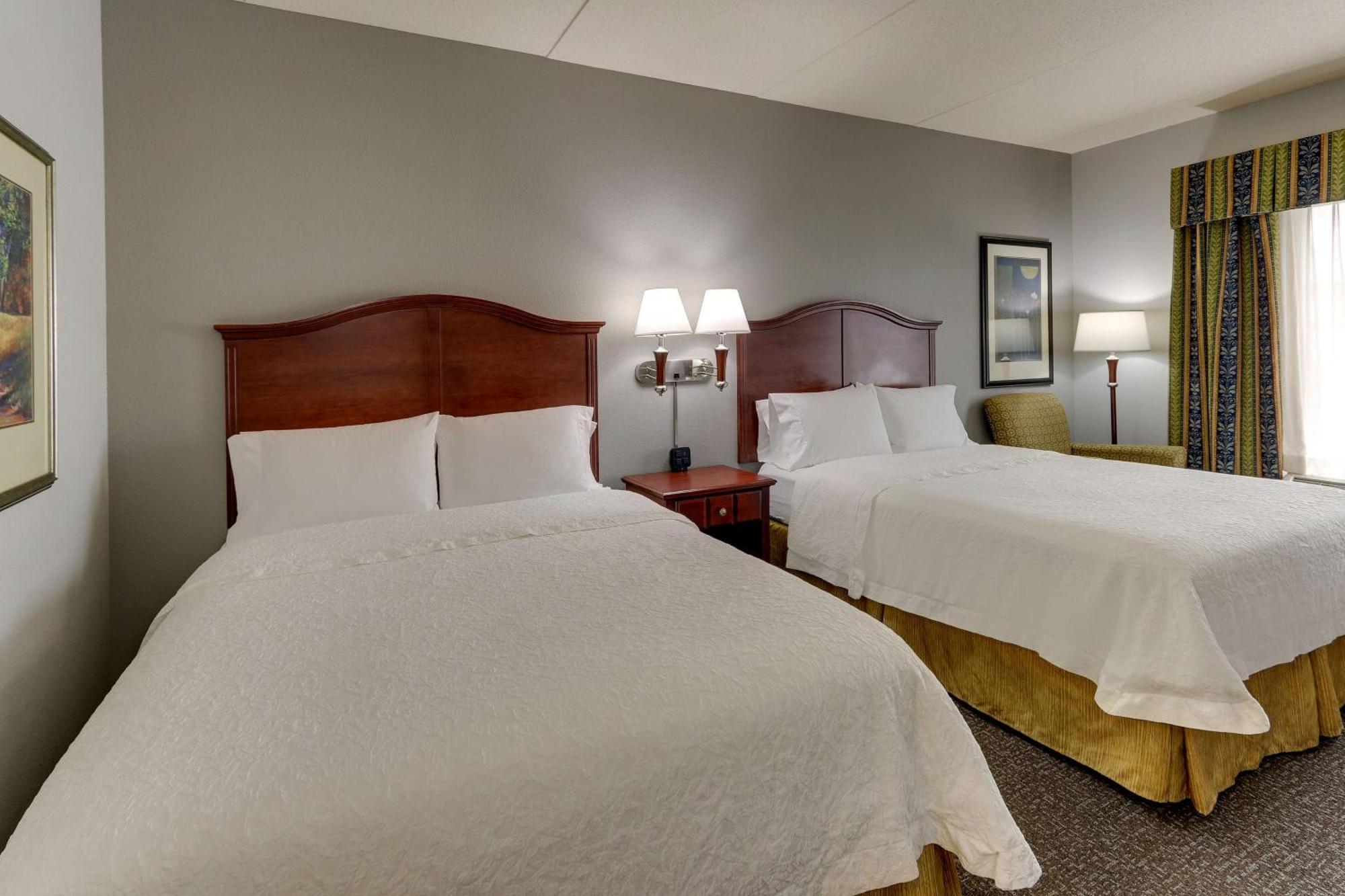 Hampton Inn & Suites Indianapolis-Airport Extérieur photo