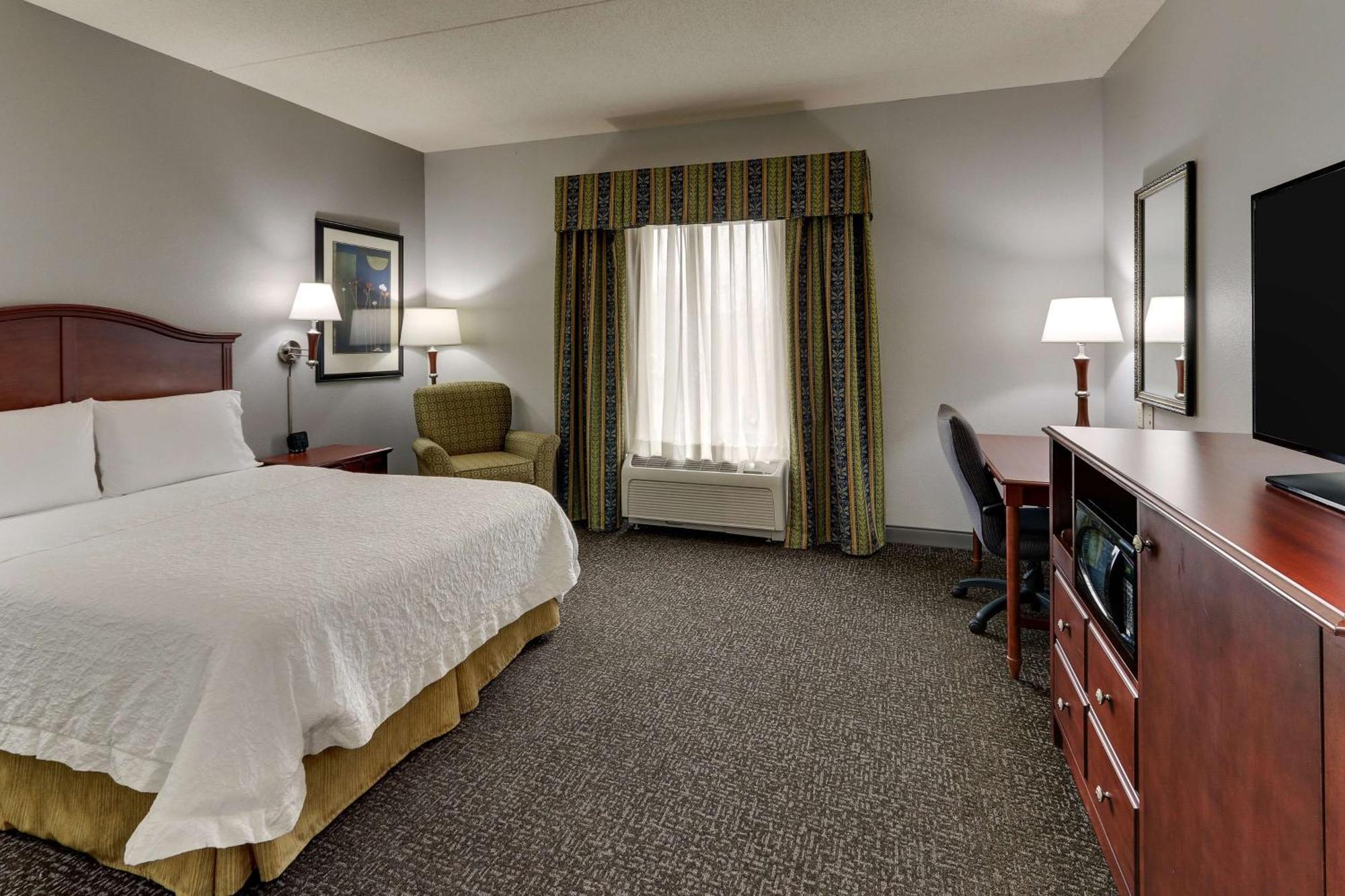 Hampton Inn & Suites Indianapolis-Airport Extérieur photo